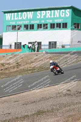 media/Apr-20-2025-AHRMA (Sun) [[393a79c373]]/Race/Group 2/Turn 4b/